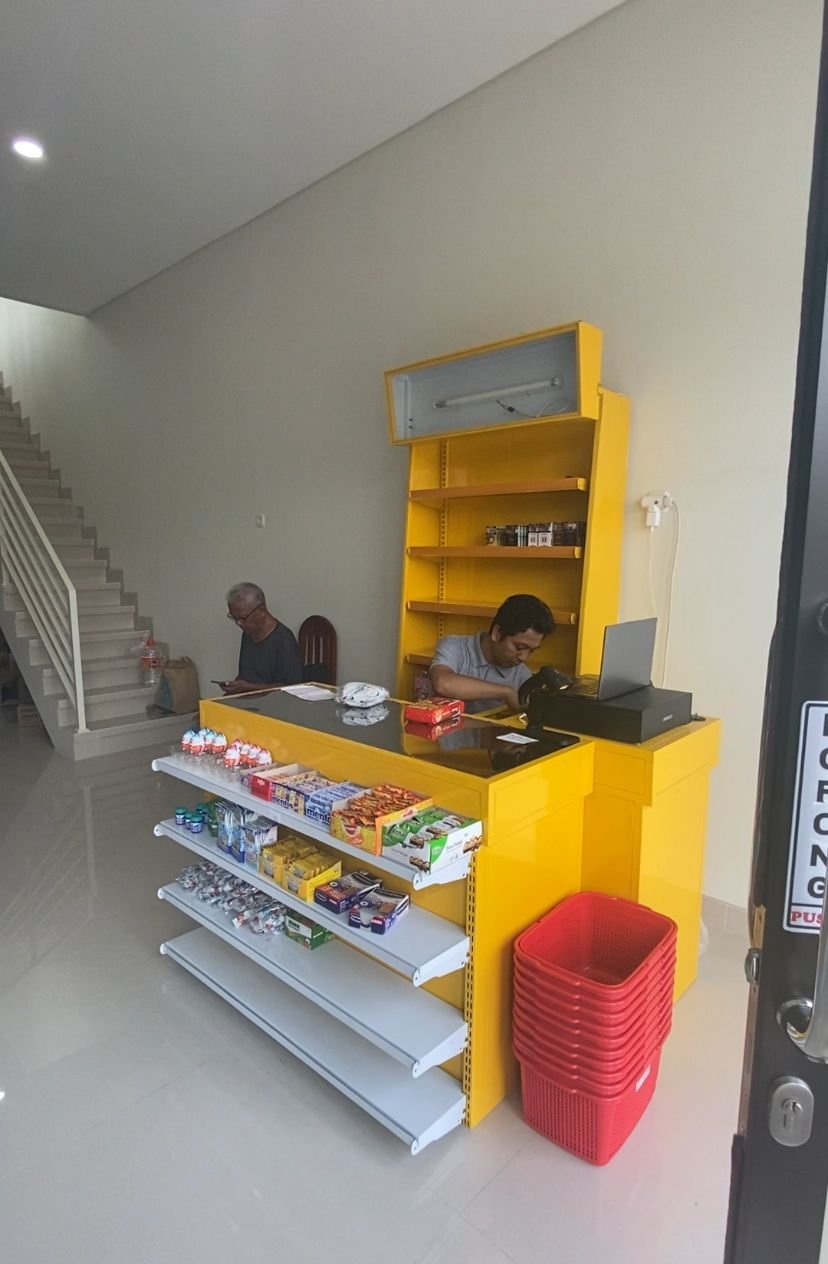 Meja kasir & rak rokok