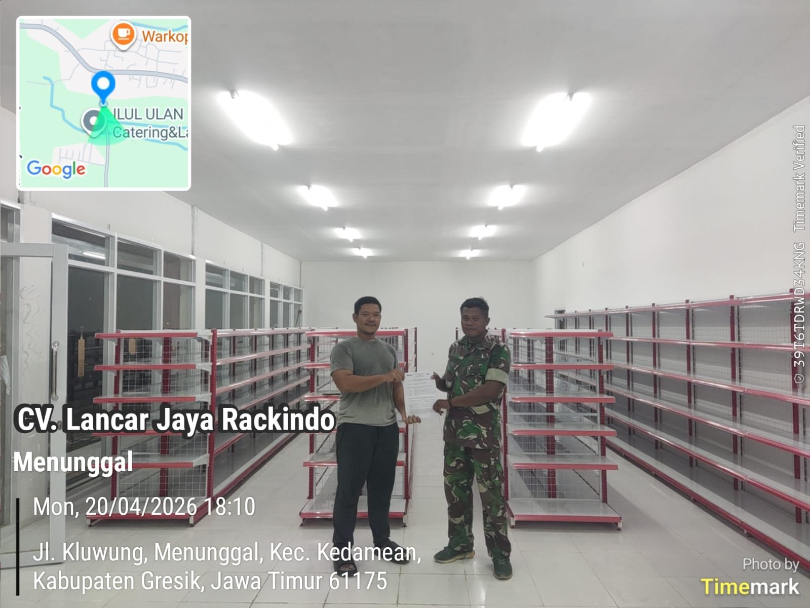 Pemasangan rak di kedamean gresik